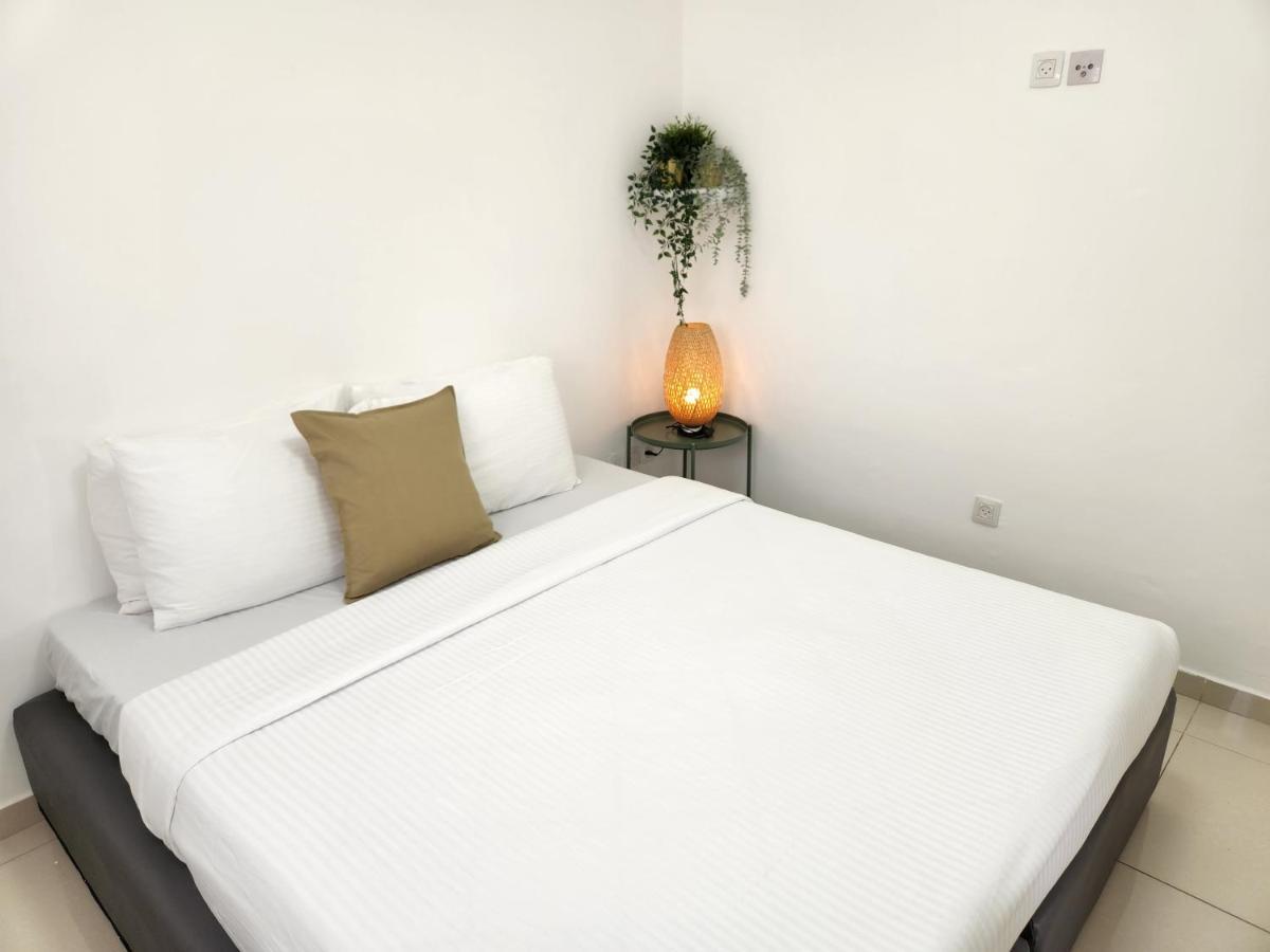 Melony Apartments Yam Suf Street 埃拉特 外观 照片