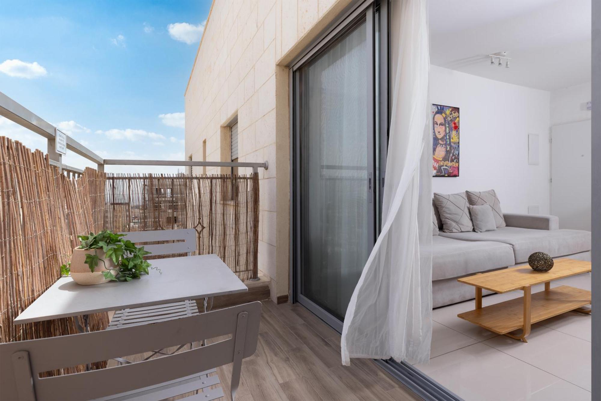 Melony Apartments Yam Suf Street 埃拉特 外观 照片