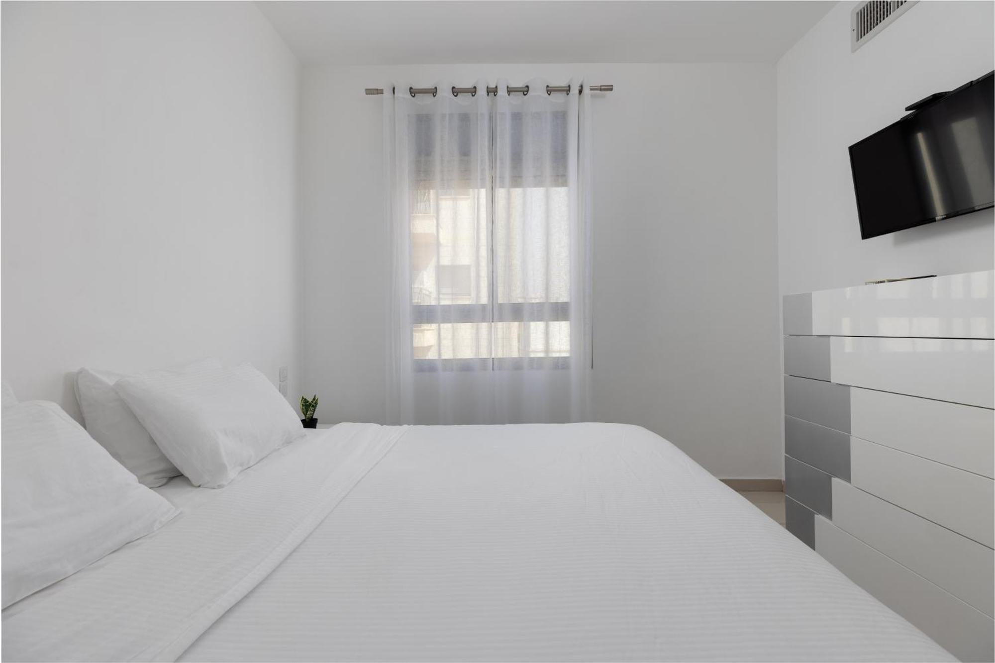 Melony Apartments Yam Suf Street 埃拉特 外观 照片
